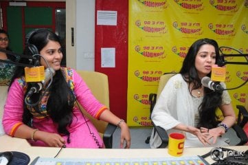 Pratighatana Team at Radio Mirchi